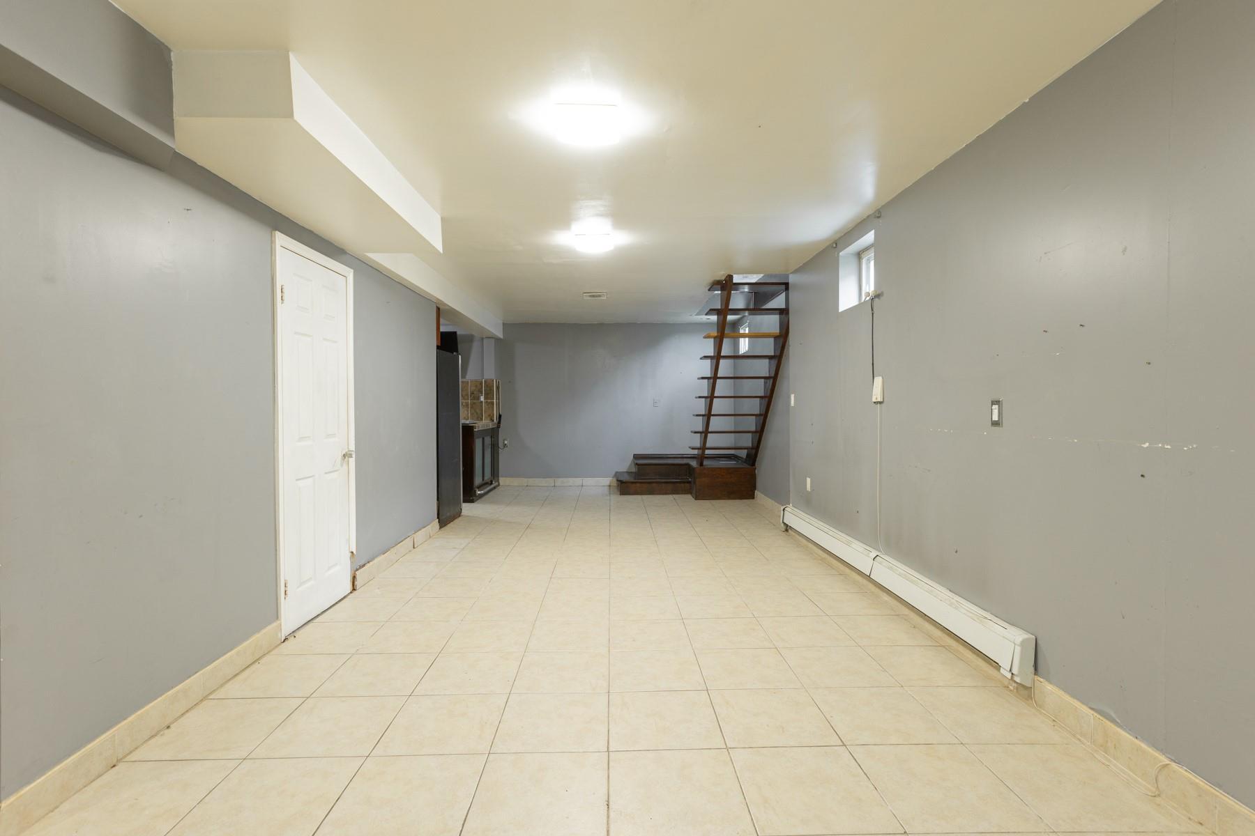 Single Family 231  Queens, NY 11413, MLS-875852-33