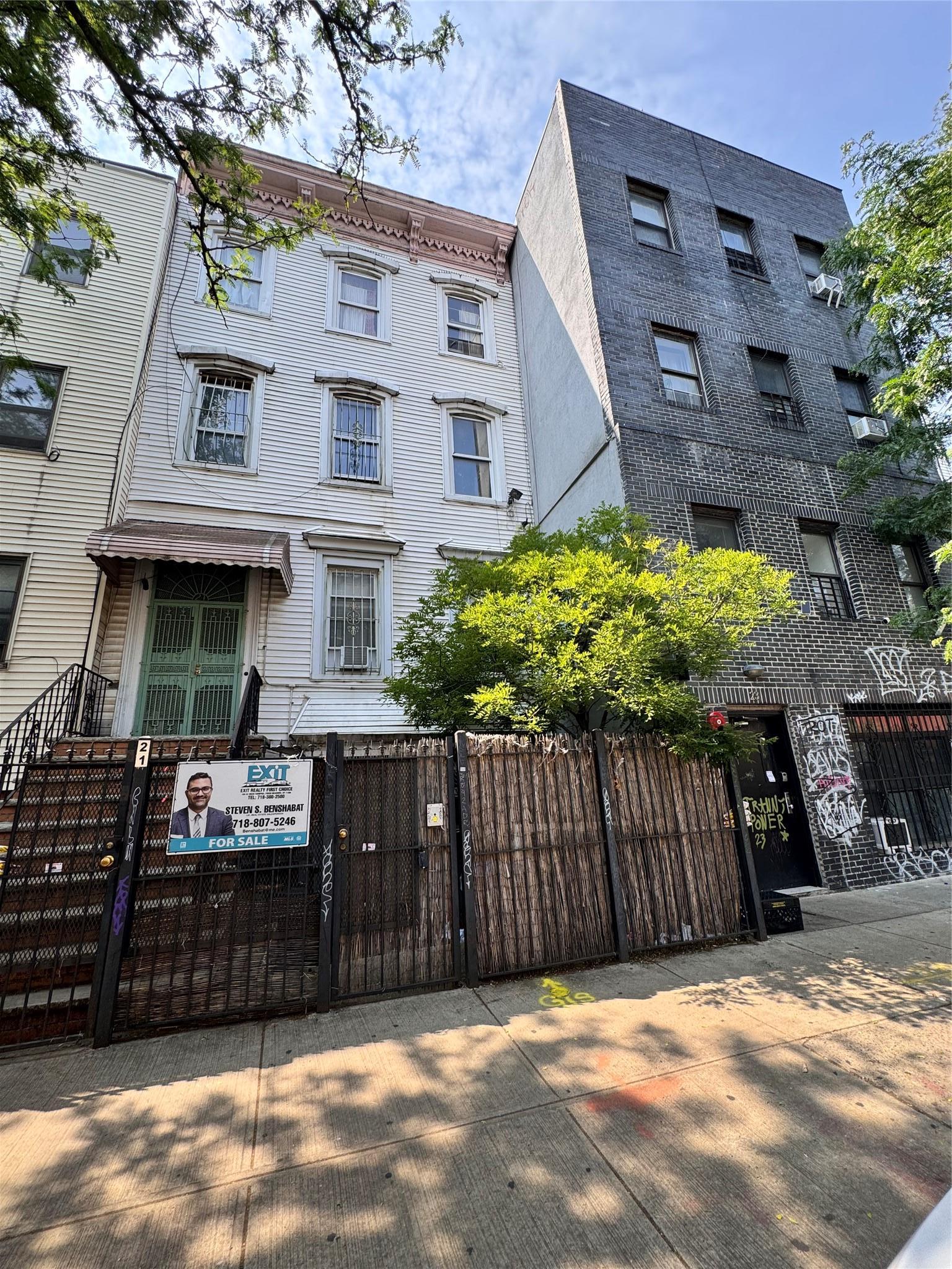 Single Family Jefferson  Brooklyn, NY 11206, MLS-875854-2