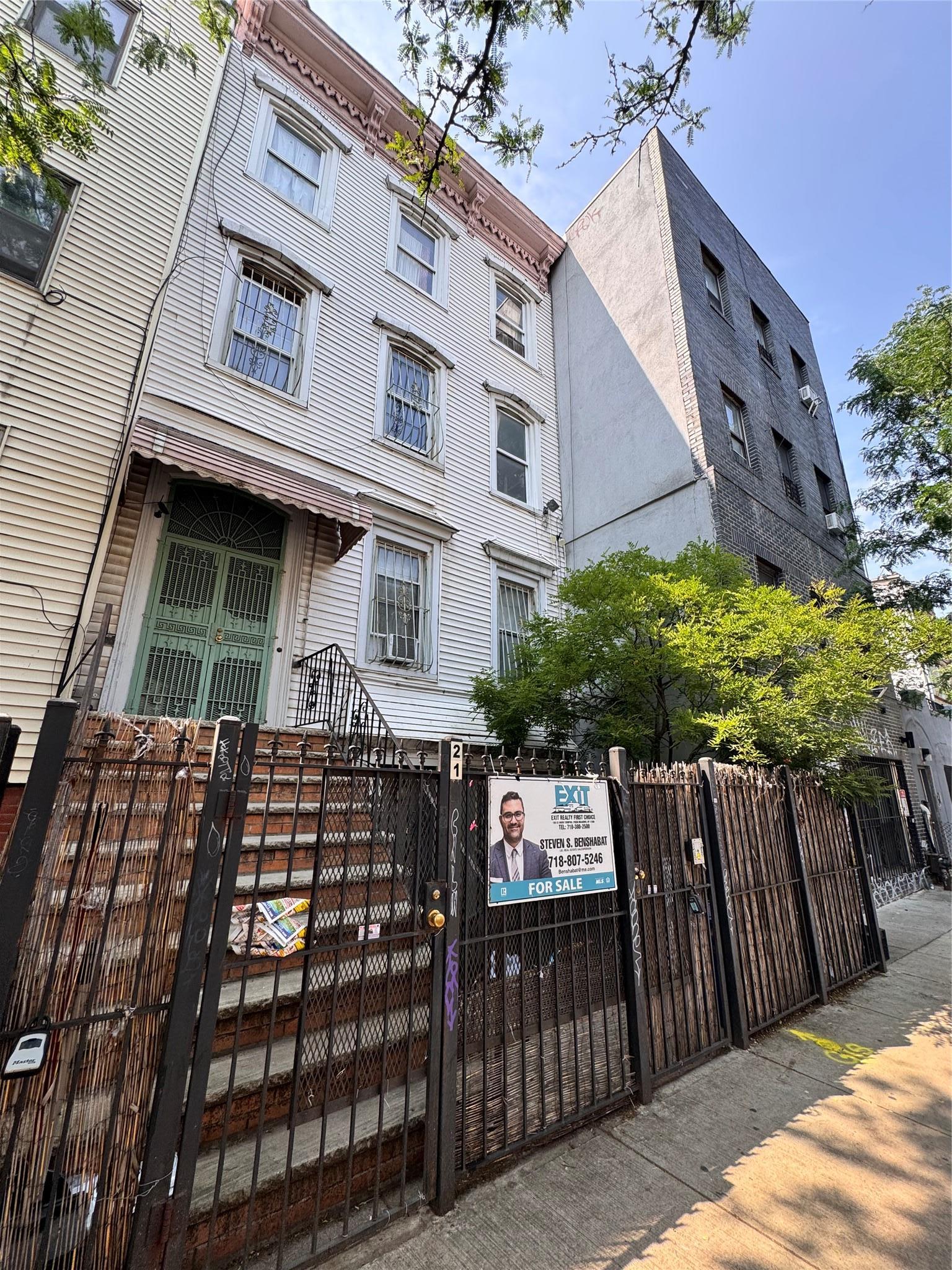Single Family Jefferson  Brooklyn, NY 11206, MLS-875854-3