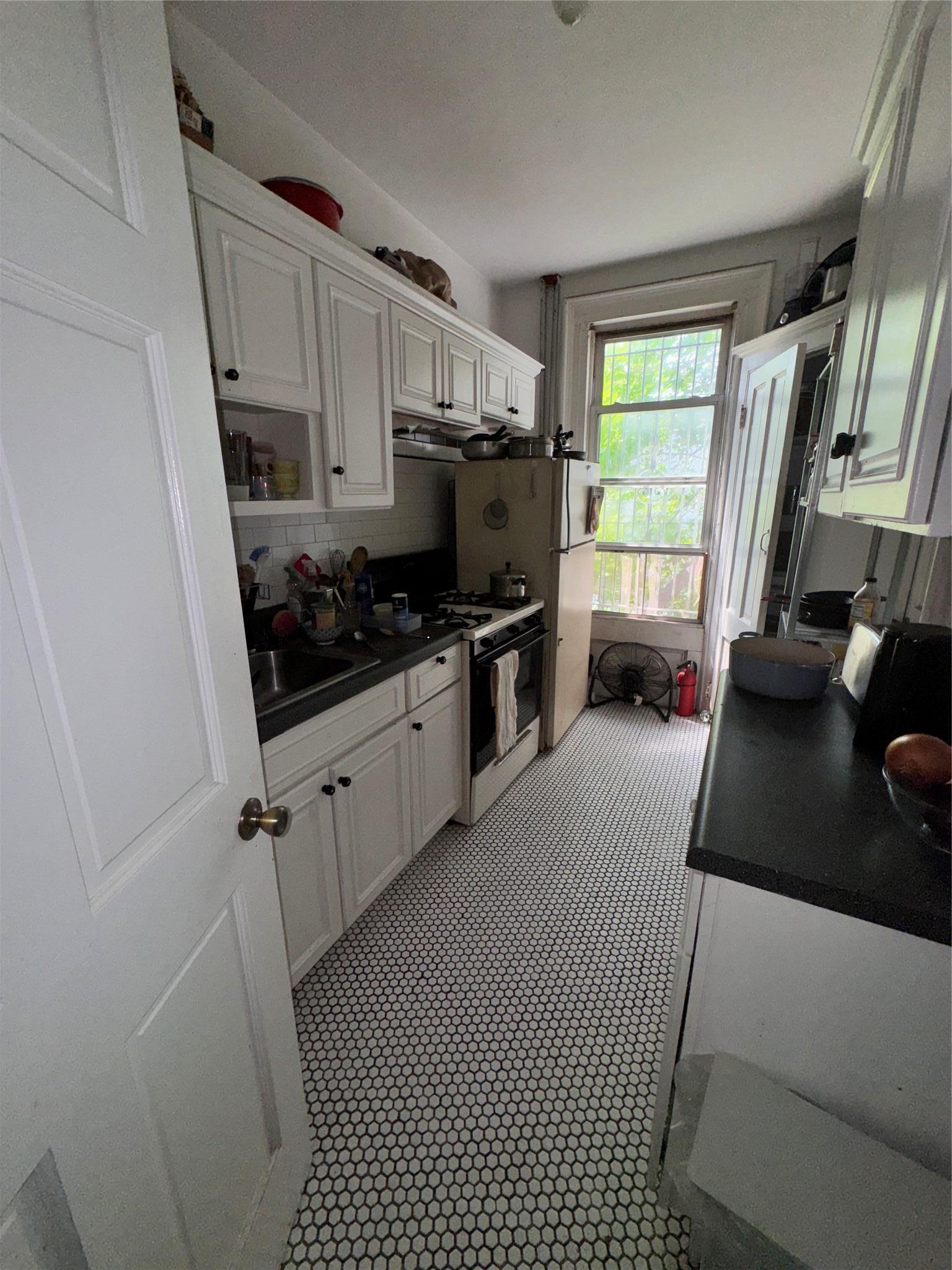 Single Family Jefferson  Brooklyn, NY 11206, MLS-875854-9