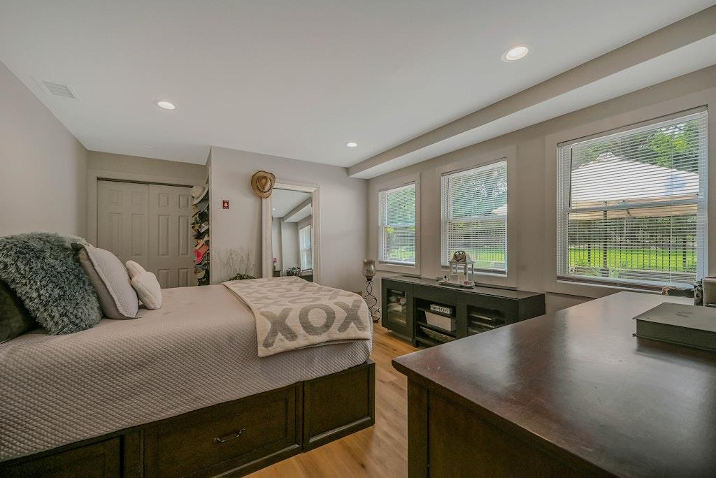 Single Family Woodland  Suffolk County, NY 11787, MLS-875856-16