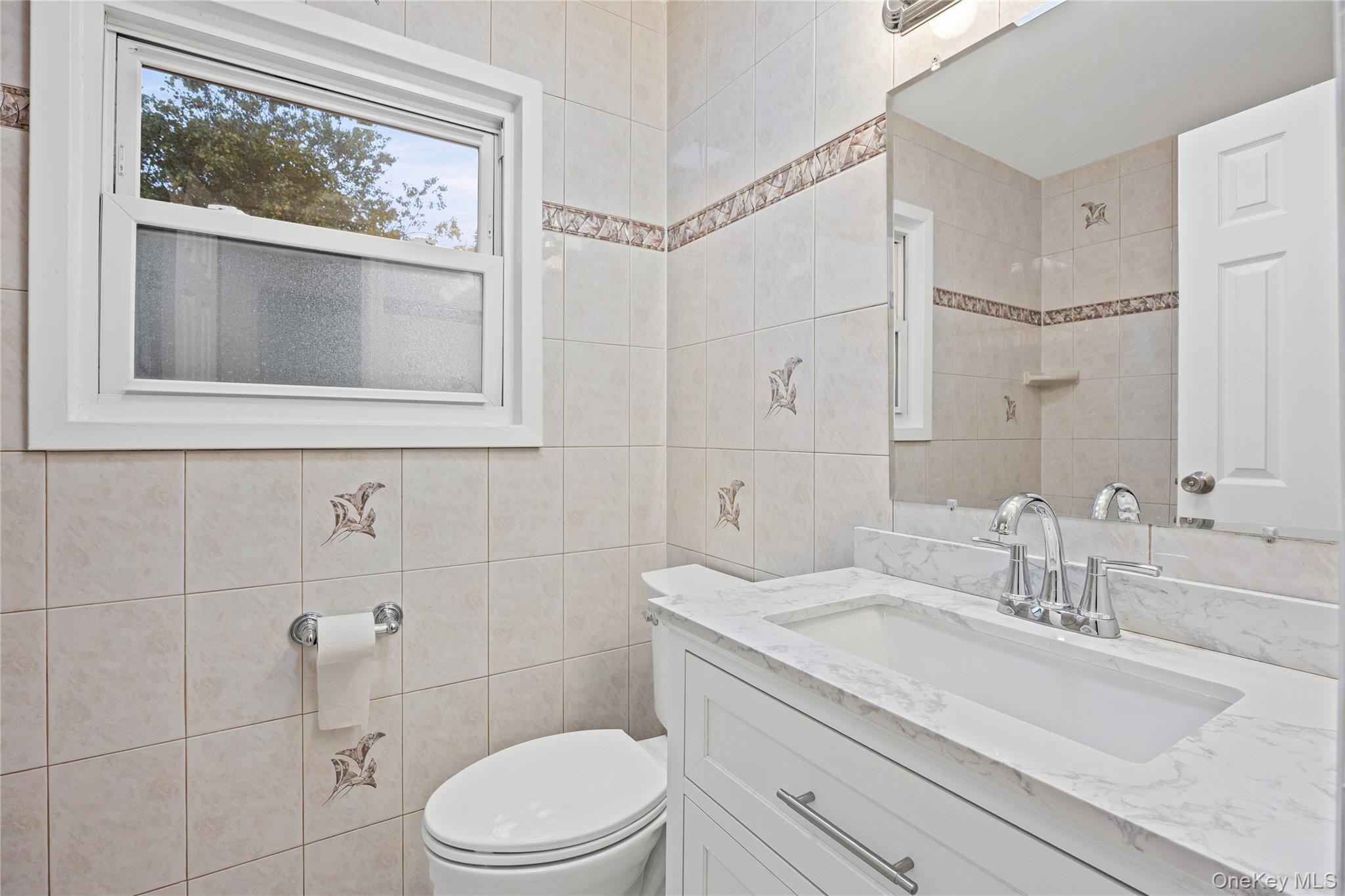 Single Family Colony Suffolk County, NY 11776, MLS-875881-22