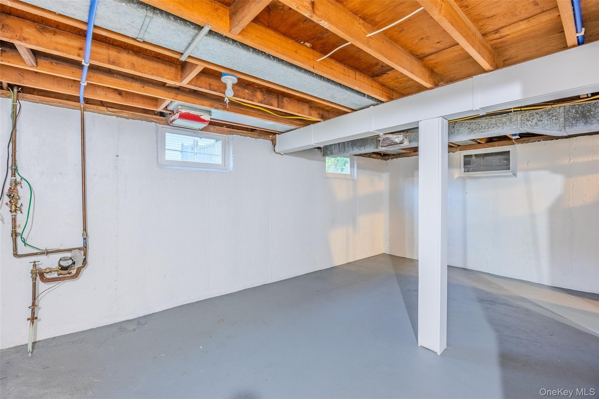 Single Family Colony Suffolk County, NY 11776, MLS-875881-29