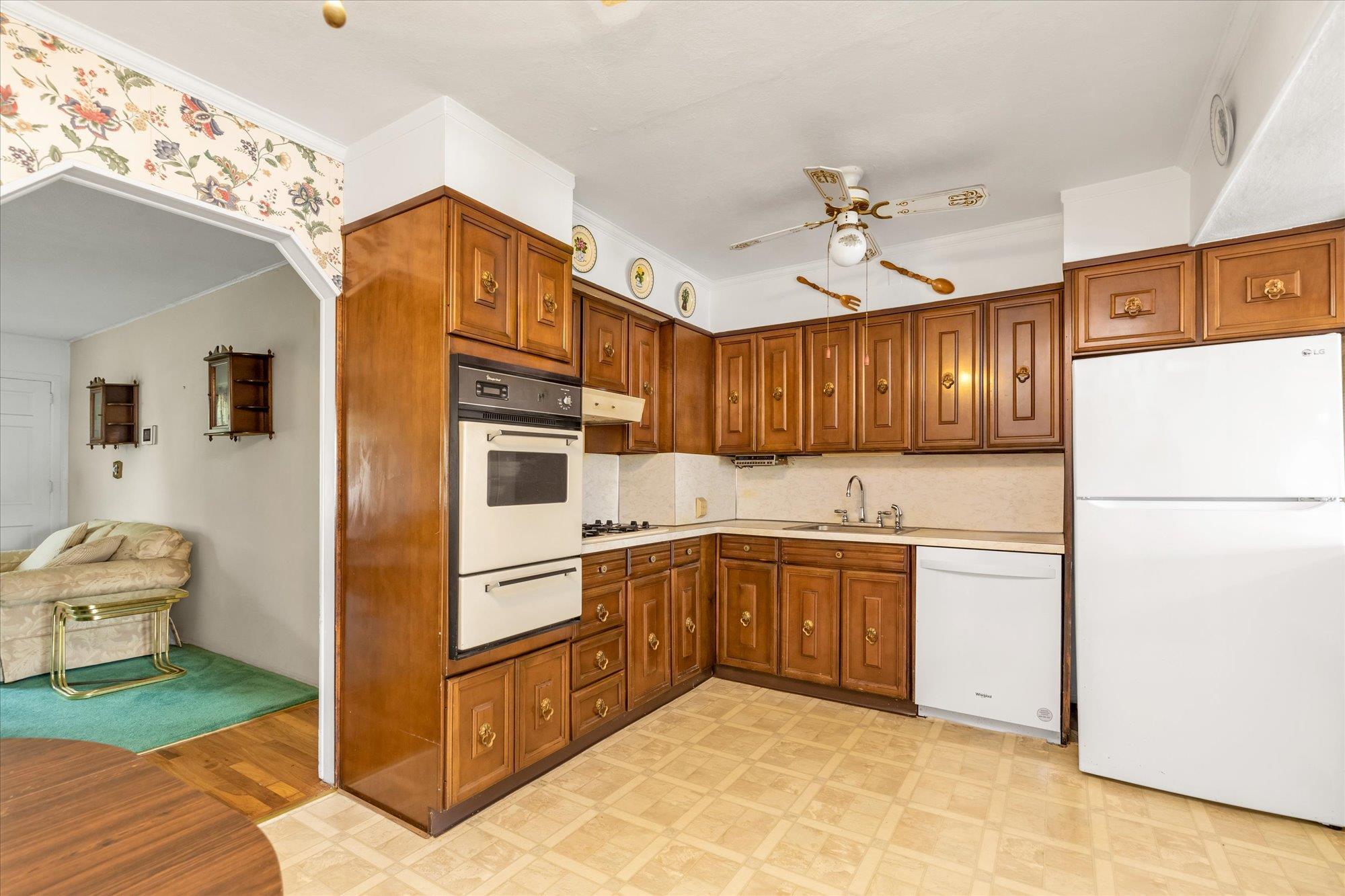 Single Family Emerson  Nassau County, NY 11553, MLS-875883-6