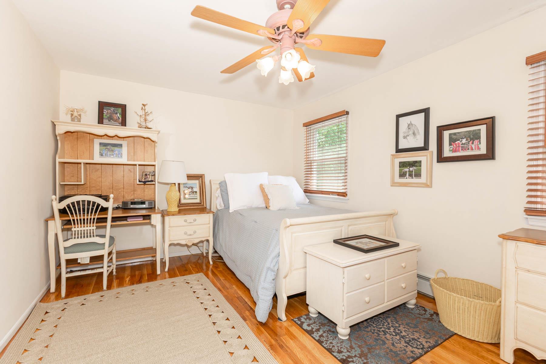 Single Family Croft  Suffolk County, NY 11787, MLS-875887-27