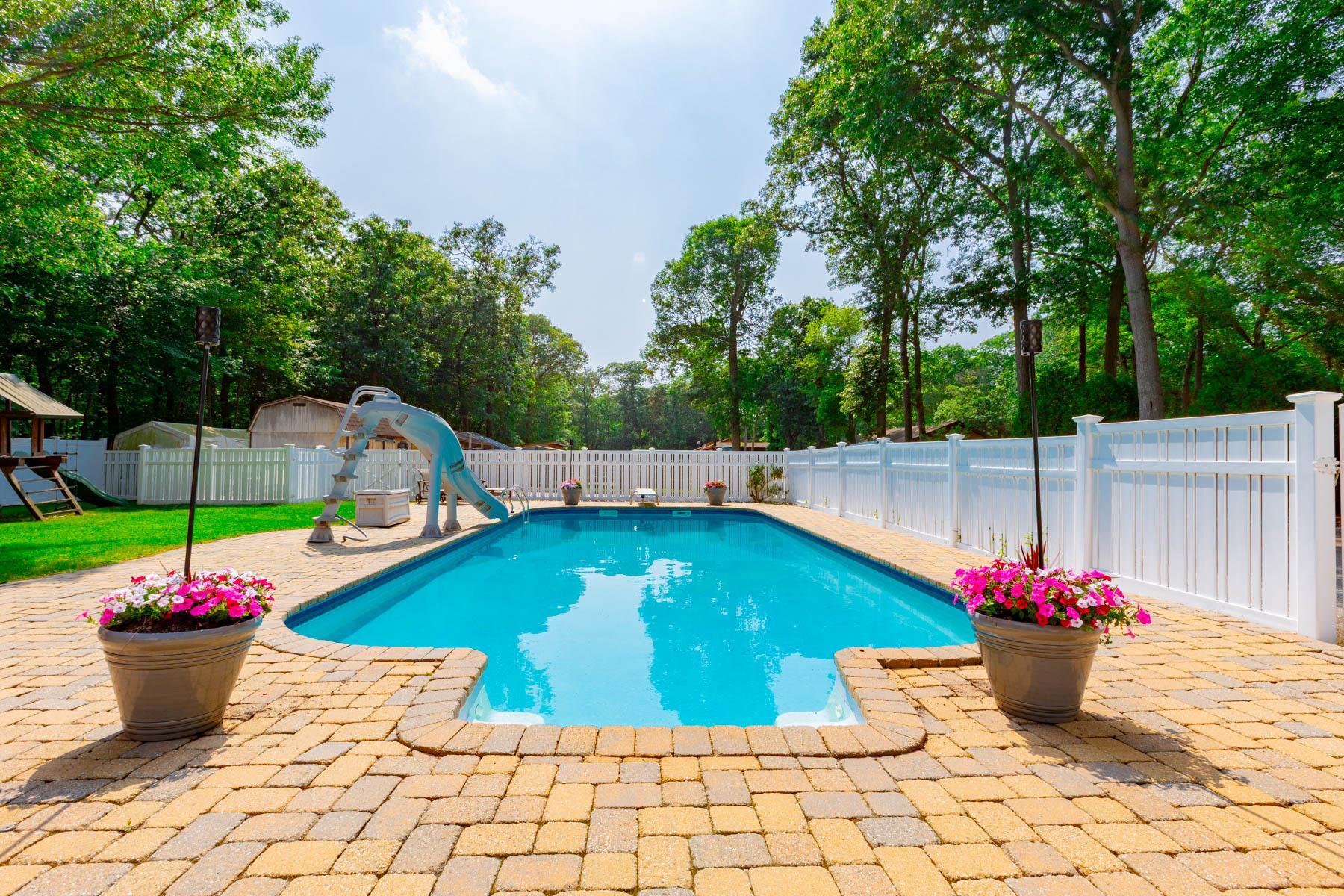 Single Family Croft  Suffolk County, NY 11787, MLS-875887-32