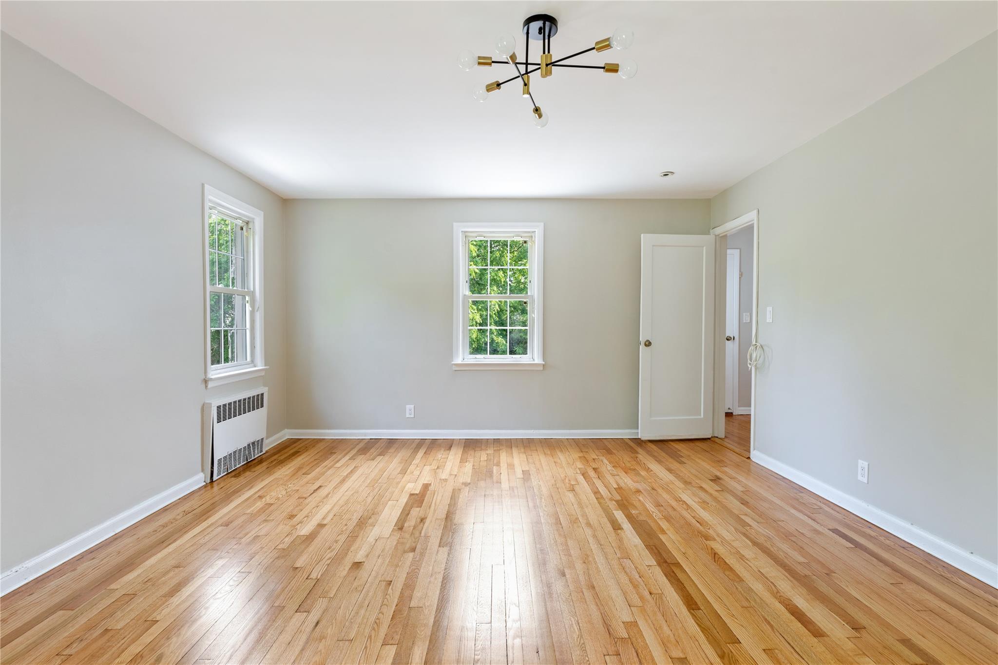 Single Family Clinch  Nassau County, NY 11530, MLS-875889-18