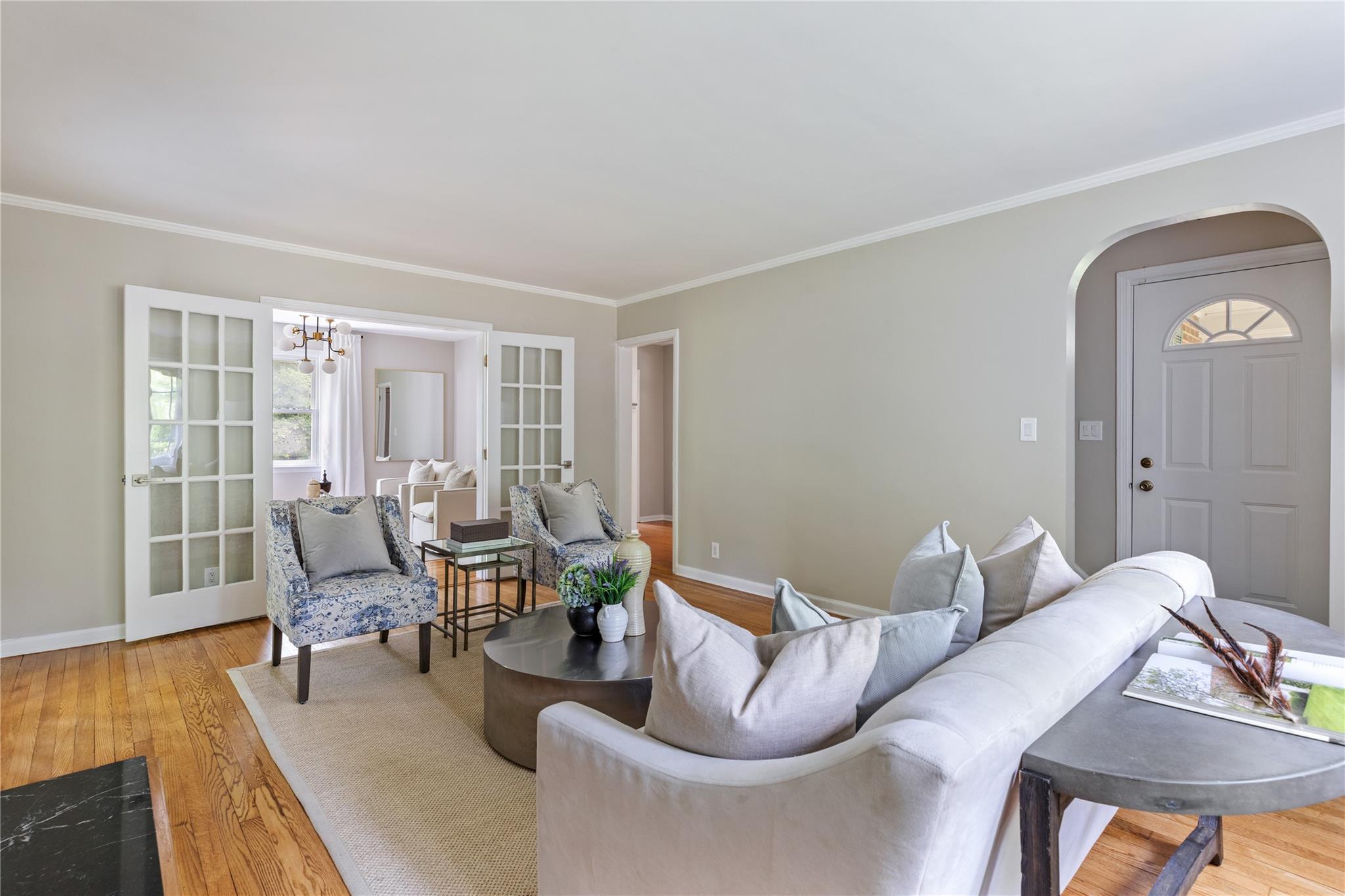 Single Family Clinch  Nassau County, NY 11530, MLS-875889-6