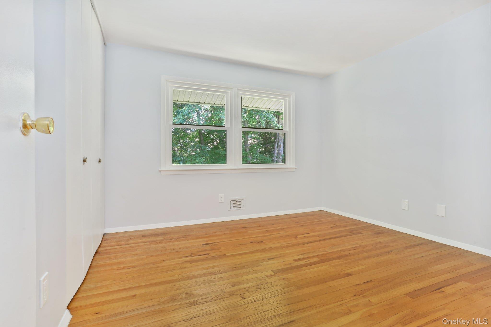 Single Family Warwick Westchester County, NY 10598, MLS-875893-12