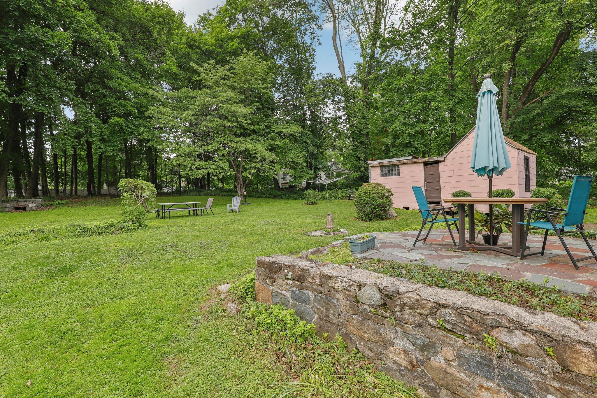 Single Family Baron De Hirsch  Westchester County, NY 10517, MLS-875902-10
