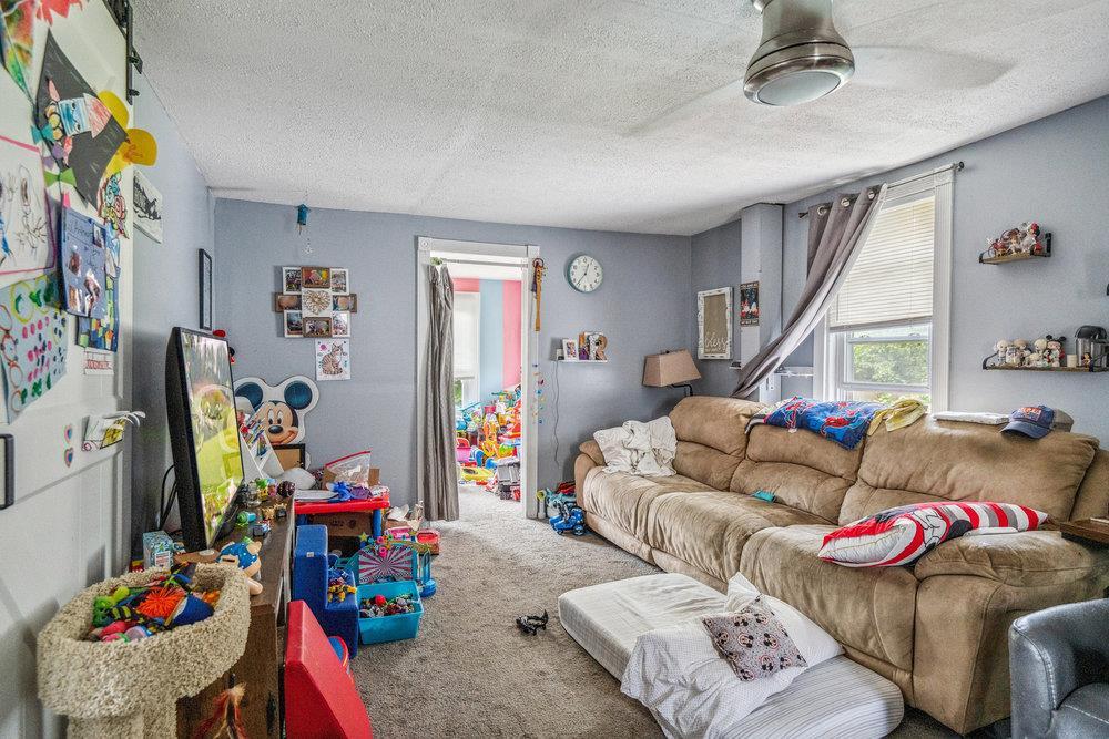 Single Family Railroad  Suffolk County, NY 11702, MLS-875907-6