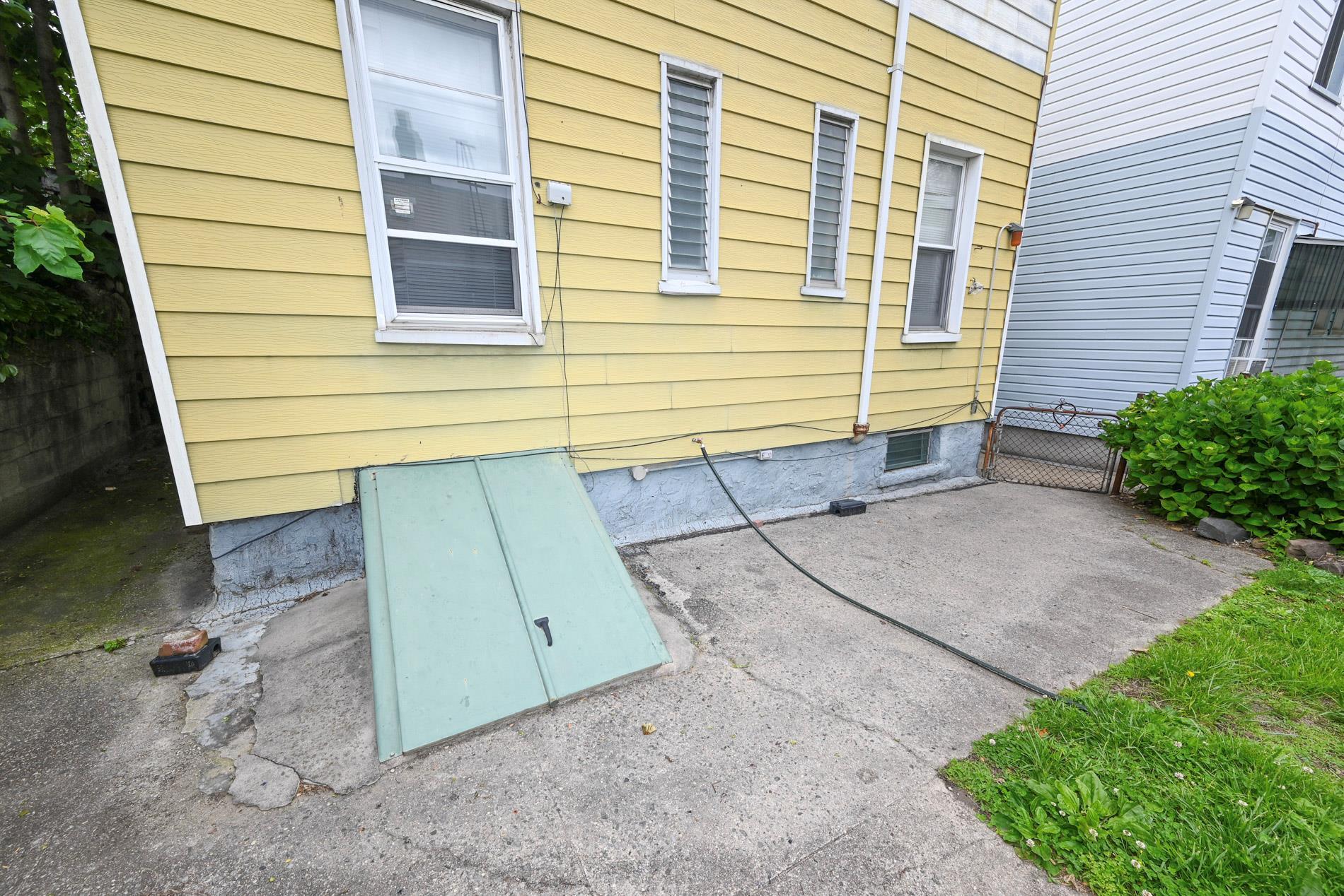 Single Family 61st  Queens, NY 11378, MLS-875908-9