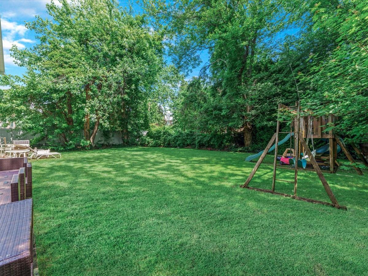 Single Family Margaret  Nassau County, NY 11559, MLS-875917-28