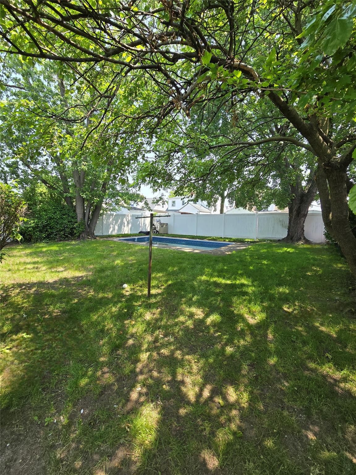 Single Family 87th  Queens, NY 11414, MLS-875918-16