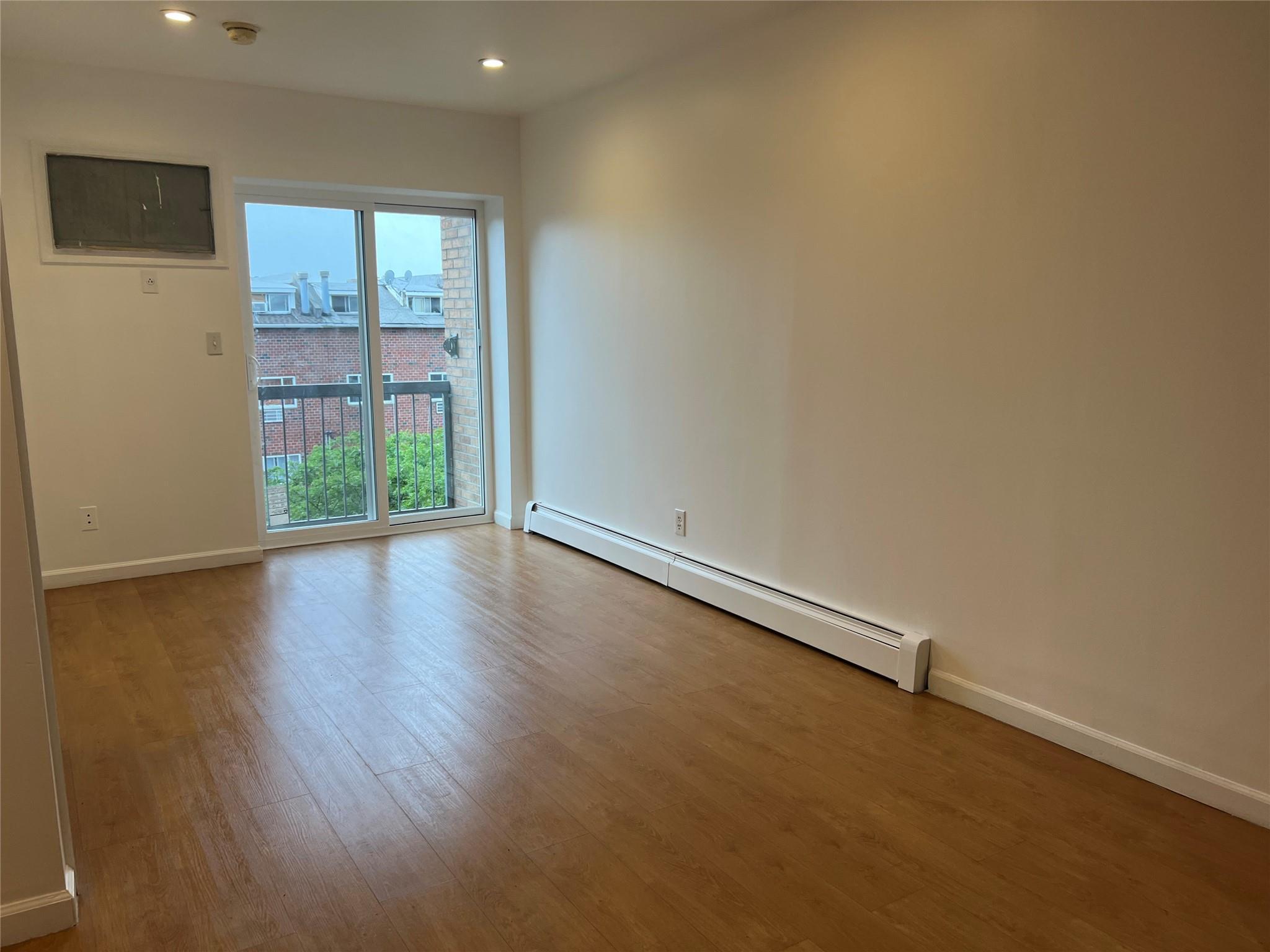 Single Family 98  Queens, NY 11368, MLS-875923-9