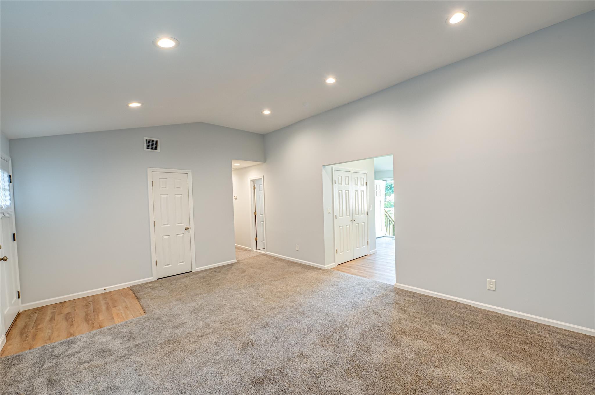 Single Family Islip  Suffolk County, NY 11717, MLS-875941-5