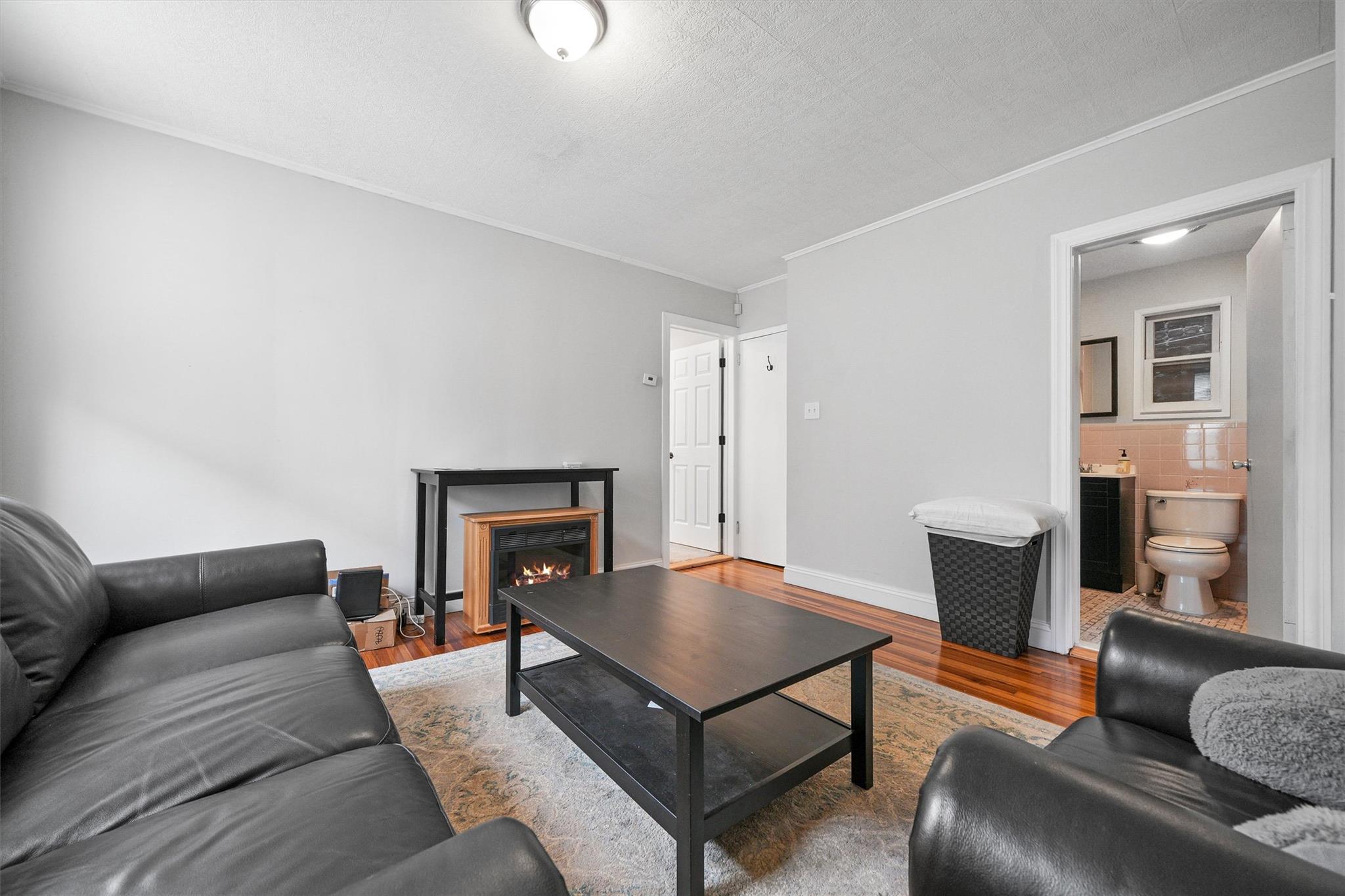 Single Family Colonial  Bronx, NY 10461, MLS-875942-22