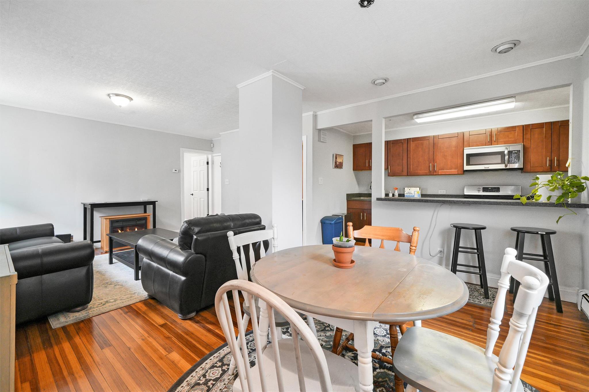 Single Family Colonial  Bronx, NY 10461, MLS-875942-24
