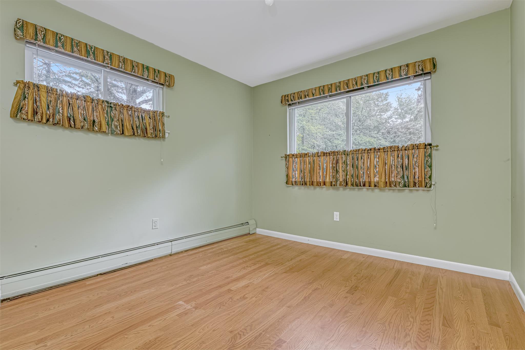 Single Family Wendover  Rockland County, NY 10901, MLS-875945-18