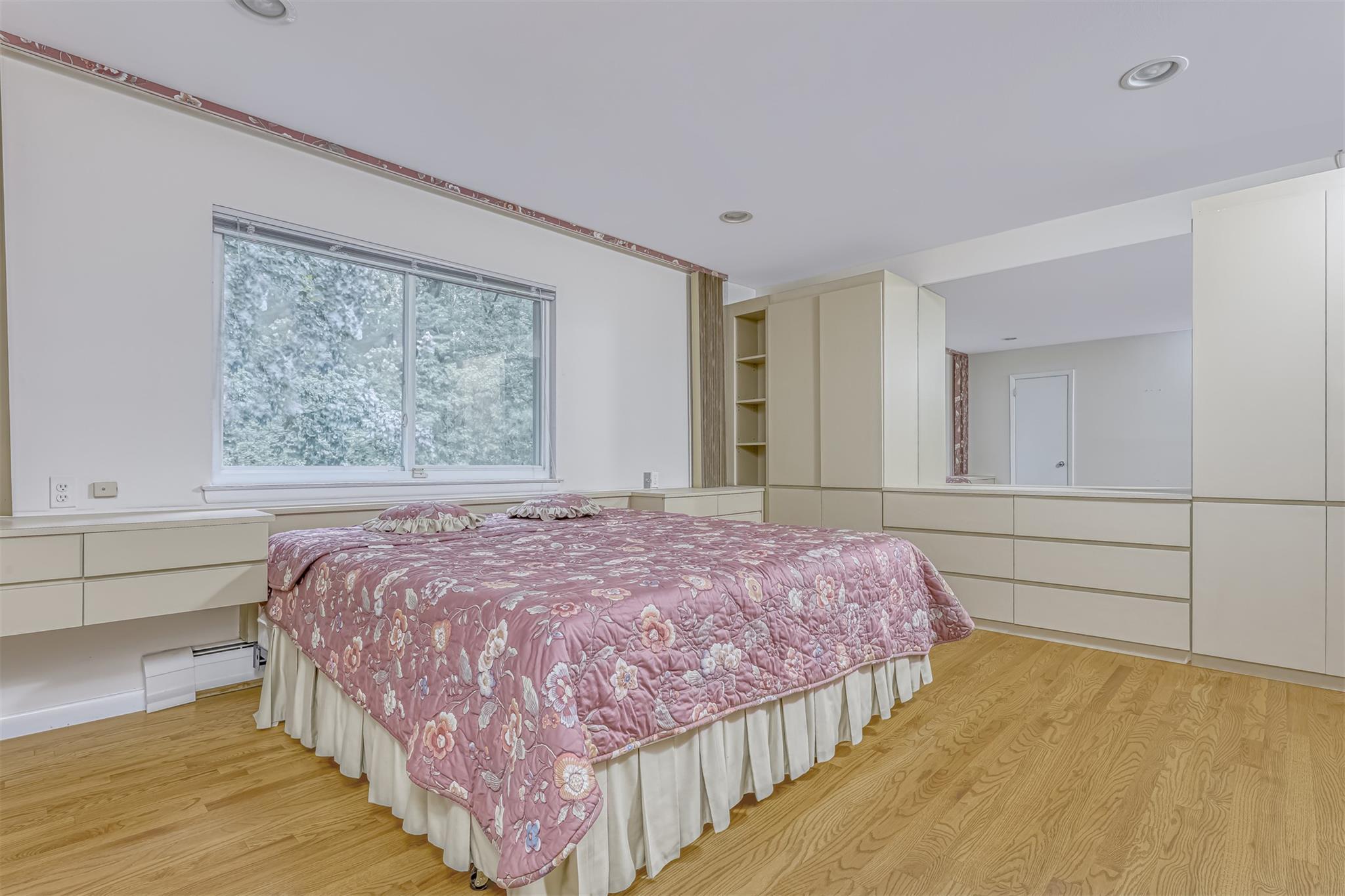 Single Family Wendover  Rockland County, NY 10901, MLS-875945-22