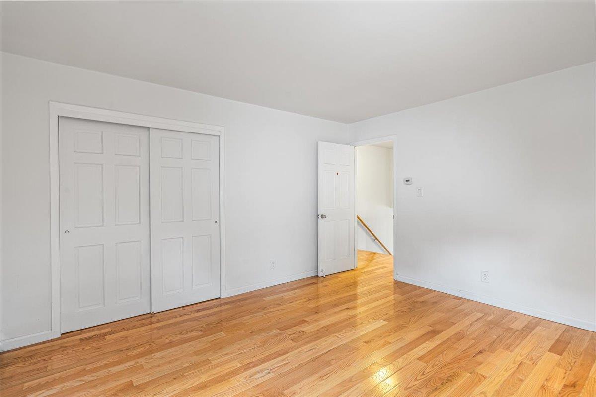 Single Family Little Neck Pkwy  Queens, NY 11004, MLS-875971-13