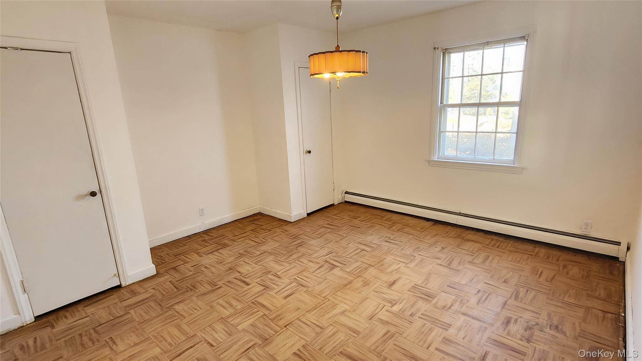 Single Family Scarcliffe Nassau County, NY 11565, MLS-875972-13