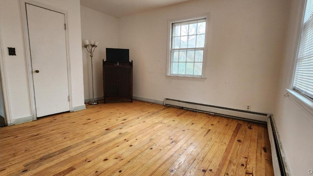 Single Family Scarcliffe Nassau County, NY 11565, MLS-875972-21