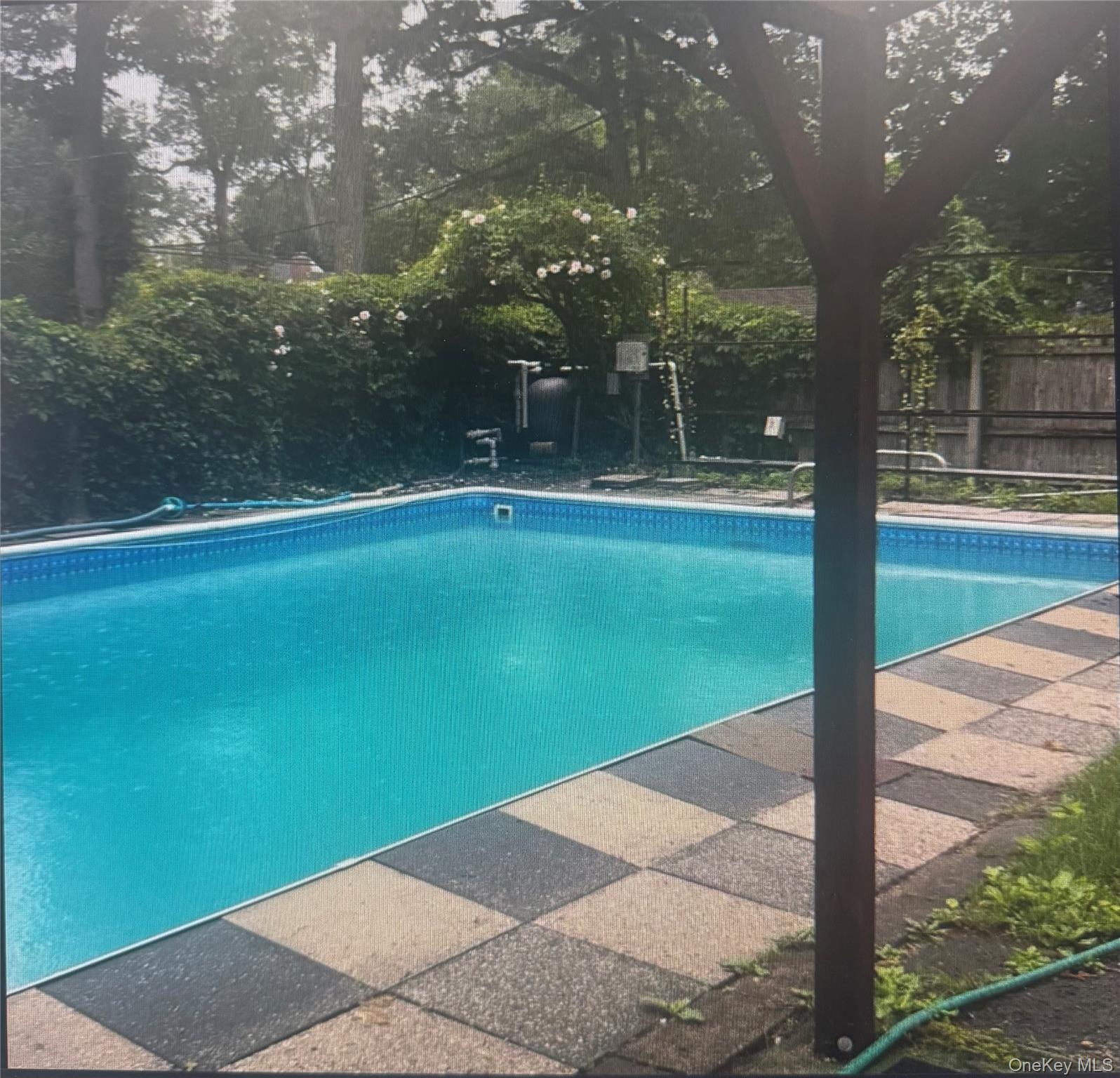 Single Family Scarcliffe Nassau County, NY 11565, MLS-875972-31