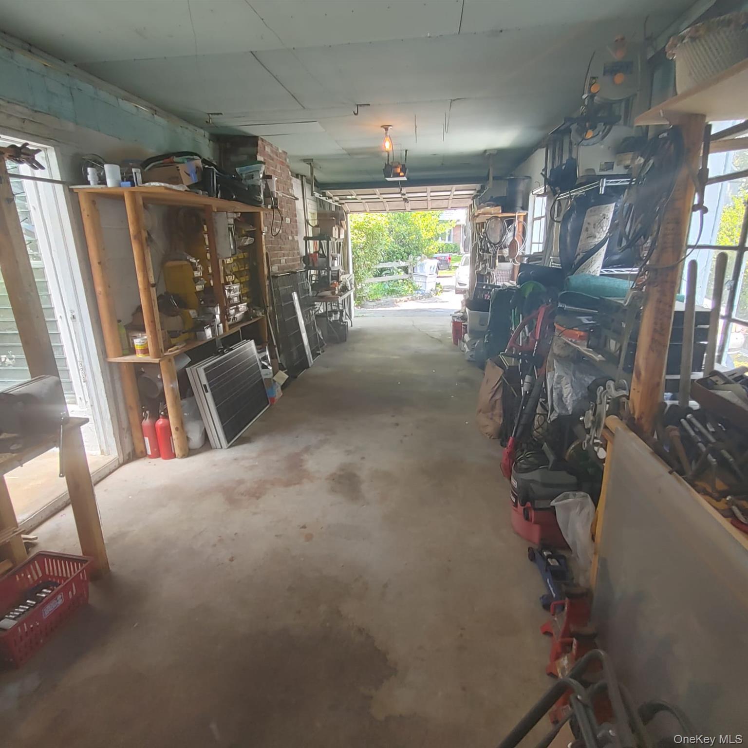 Single Family Scarcliffe Nassau County, NY 11565, MLS-875972-33