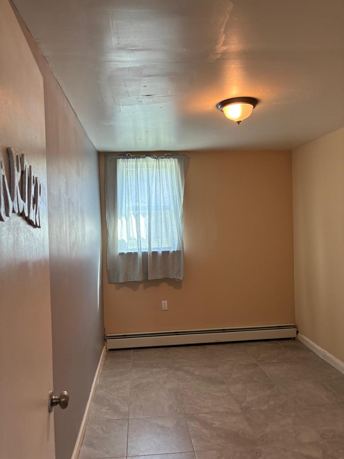 Single Family 223  Bronx, NY 10466, MLS-875979-20