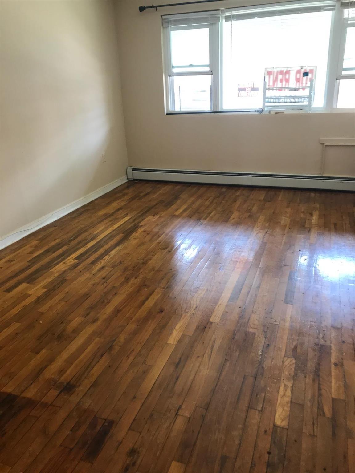 Single Family 223  Bronx, NY 10466, MLS-875979-4