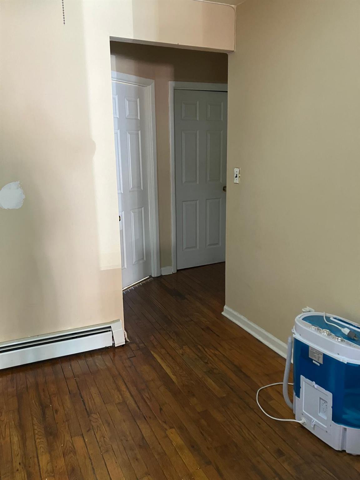 Single Family 223  Bronx, NY 10466, MLS-875979-9