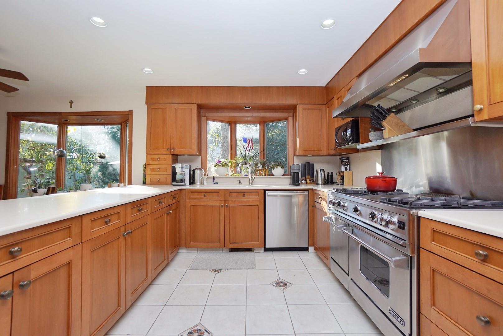 Single Family Ada  Staten Island, NY 10301, MLS-875987-10