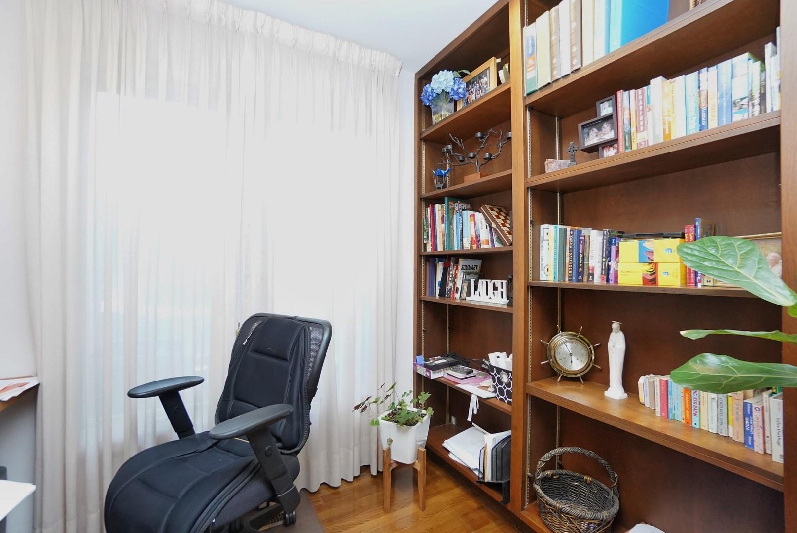 Single Family Ada  Staten Island, NY 10301, MLS-875987-21
