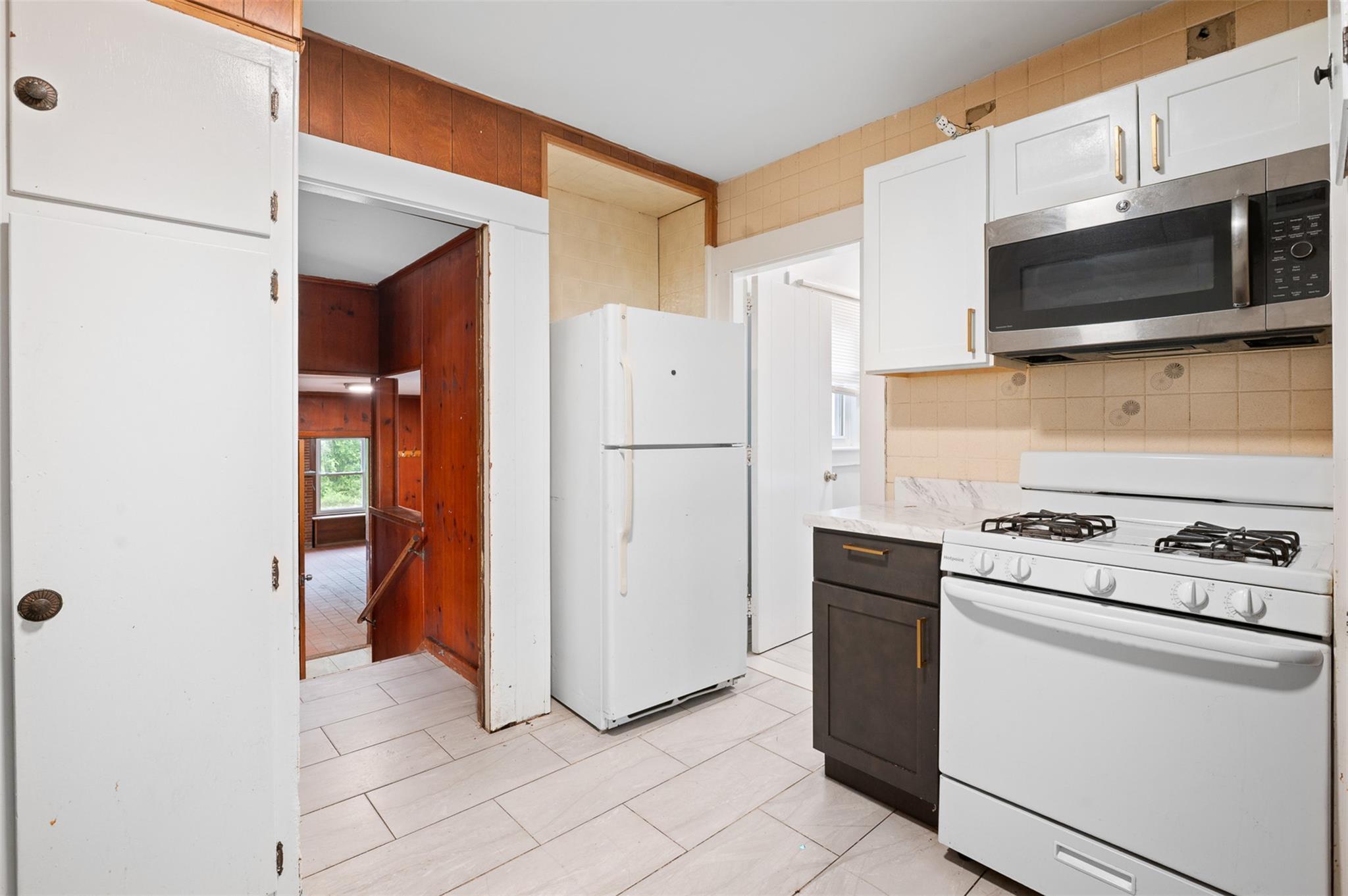 Single Family Lincoln  Rockland County, NY 10974, MLS-875989-12