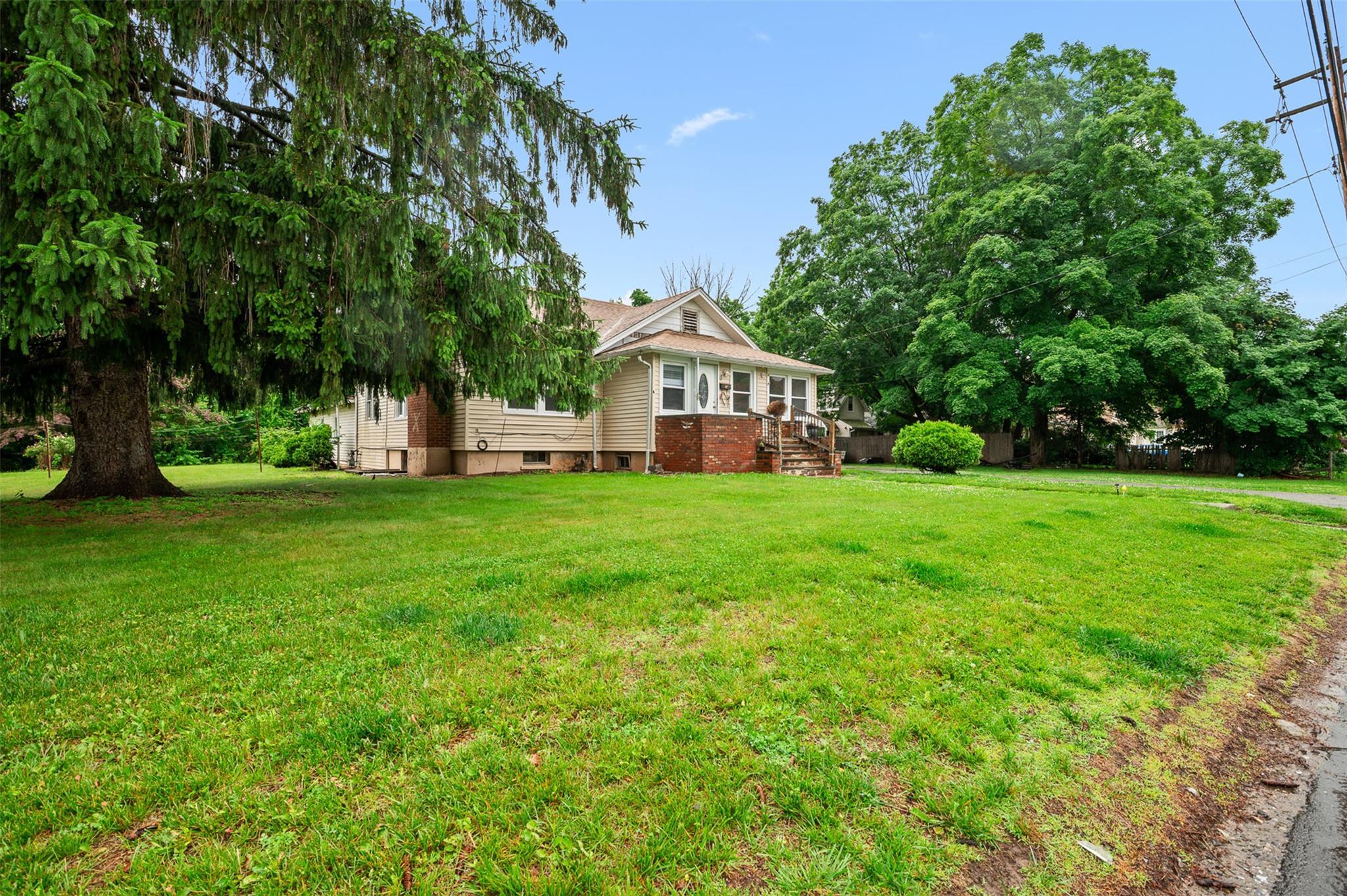 Single Family Lincoln  Rockland County, NY 10974, MLS-875989-2