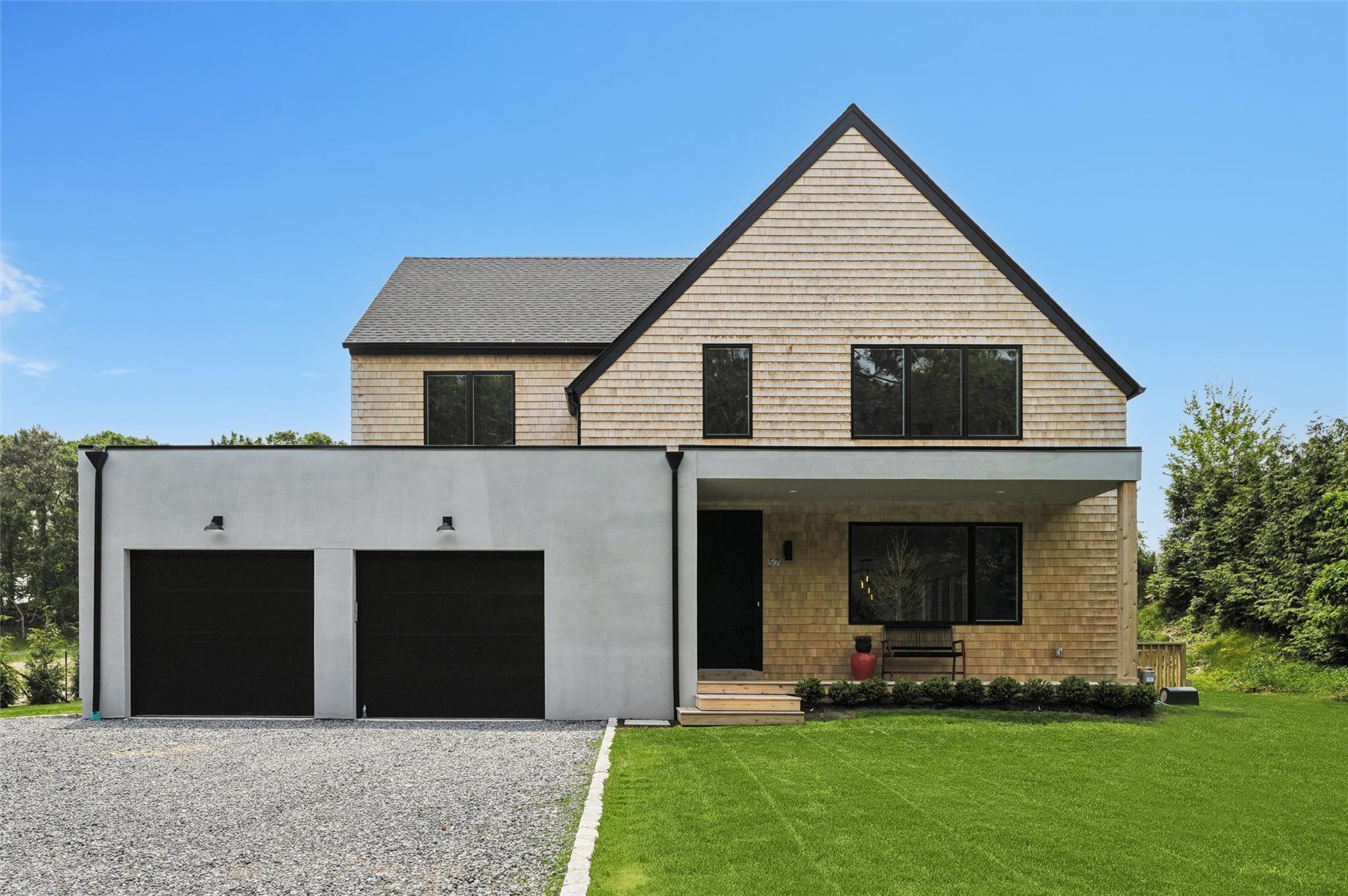 Single Family Newtown  Suffolk County, NY 11946, MLS-876003-14