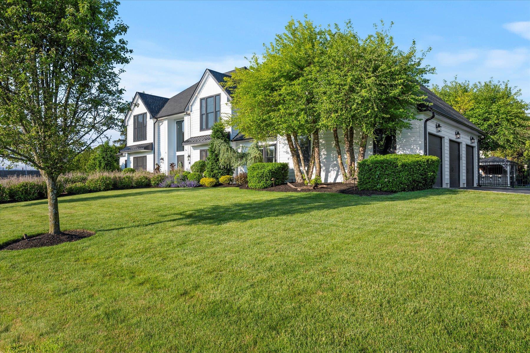 Single Family Sycamore  Suffolk County, NY 11940, MLS-876006-4