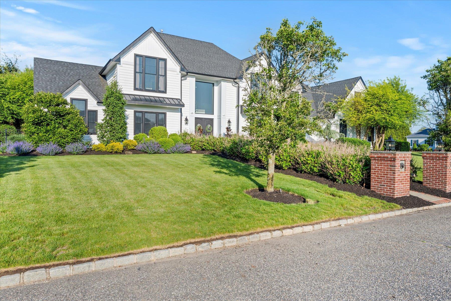 Single Family Sycamore  Suffolk County, NY 11940, MLS-876006-5