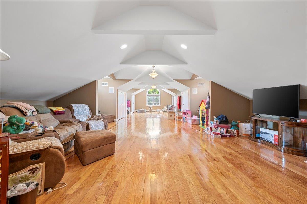 Single Family Millet Suffolk County, NY 11746, MLS-876009-29