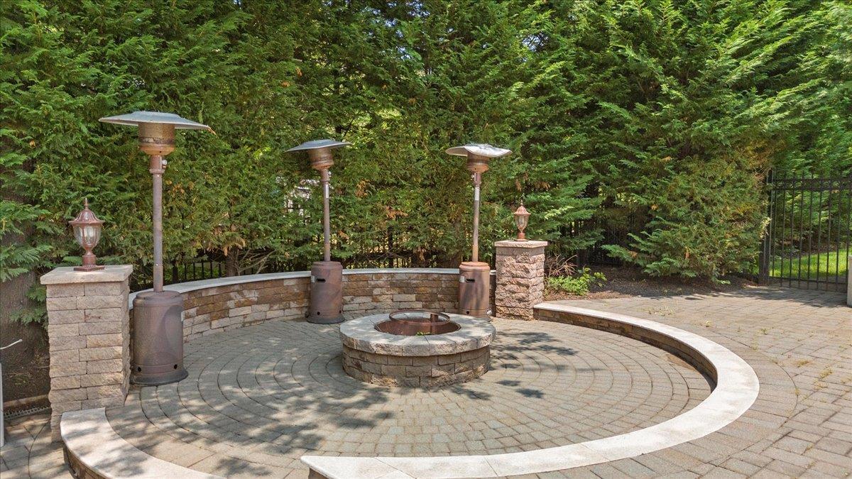 Single Family Millet Suffolk County, NY 11746, MLS-876009-46