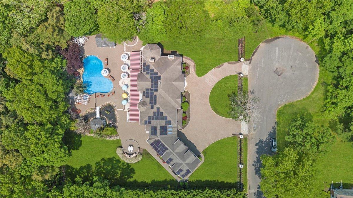 Single Family Millet Suffolk County, NY 11746, MLS-876009-47