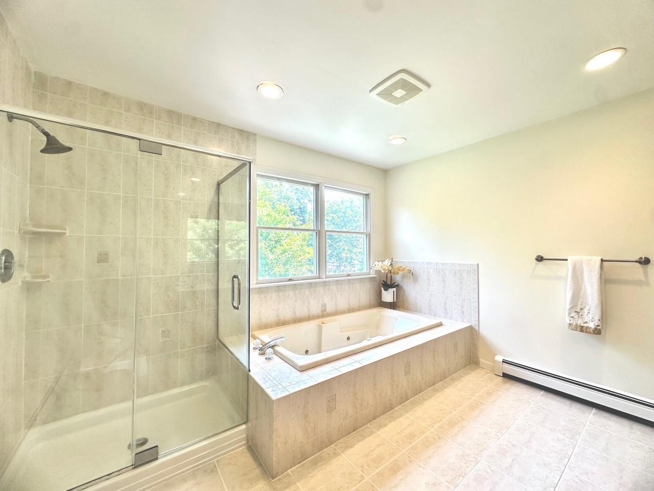 Single Family Ada  Suffolk County, NY 11733, MLS-876010-14