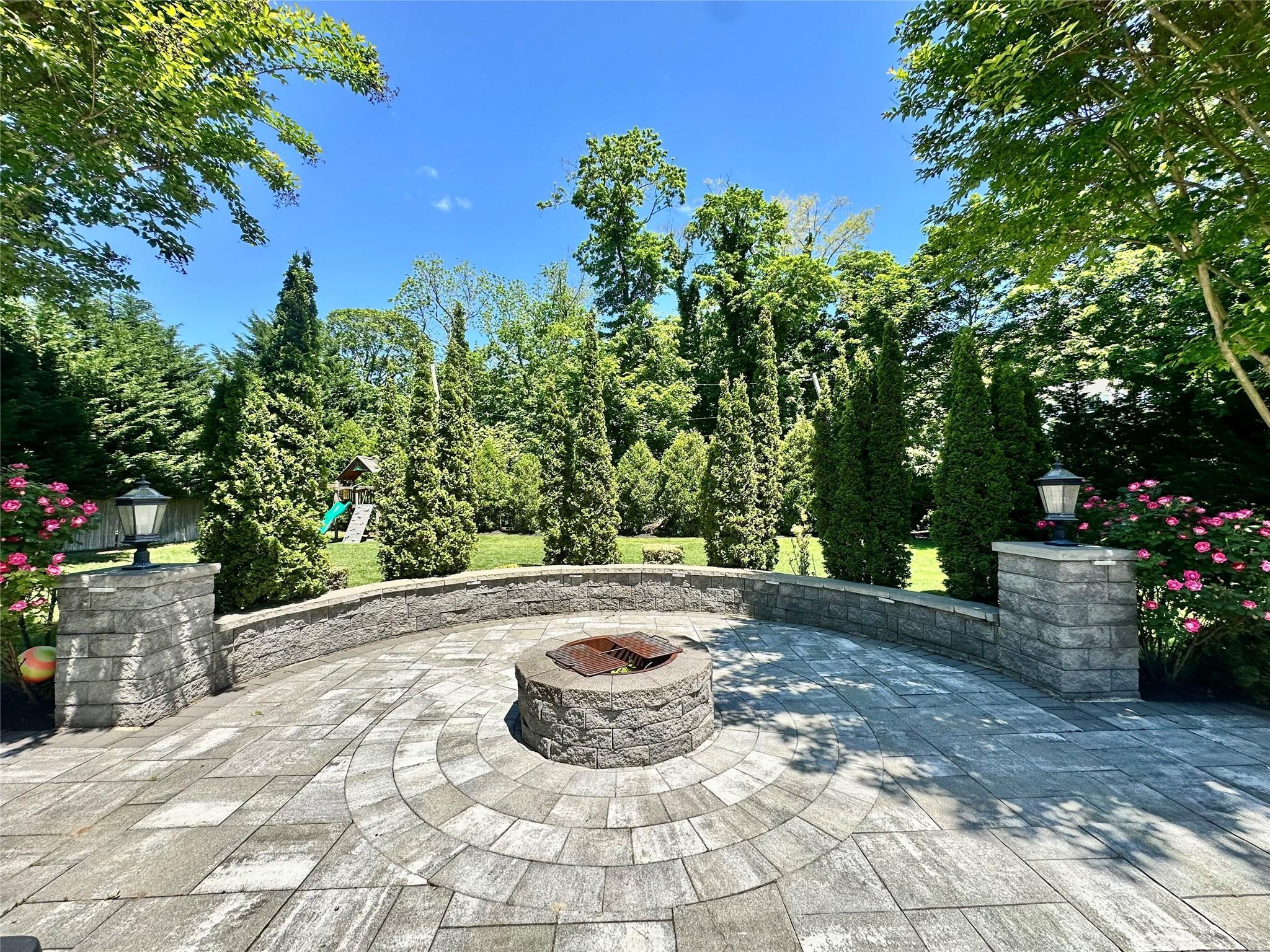 Single Family Ada  Suffolk County, NY 11733, MLS-876010-24