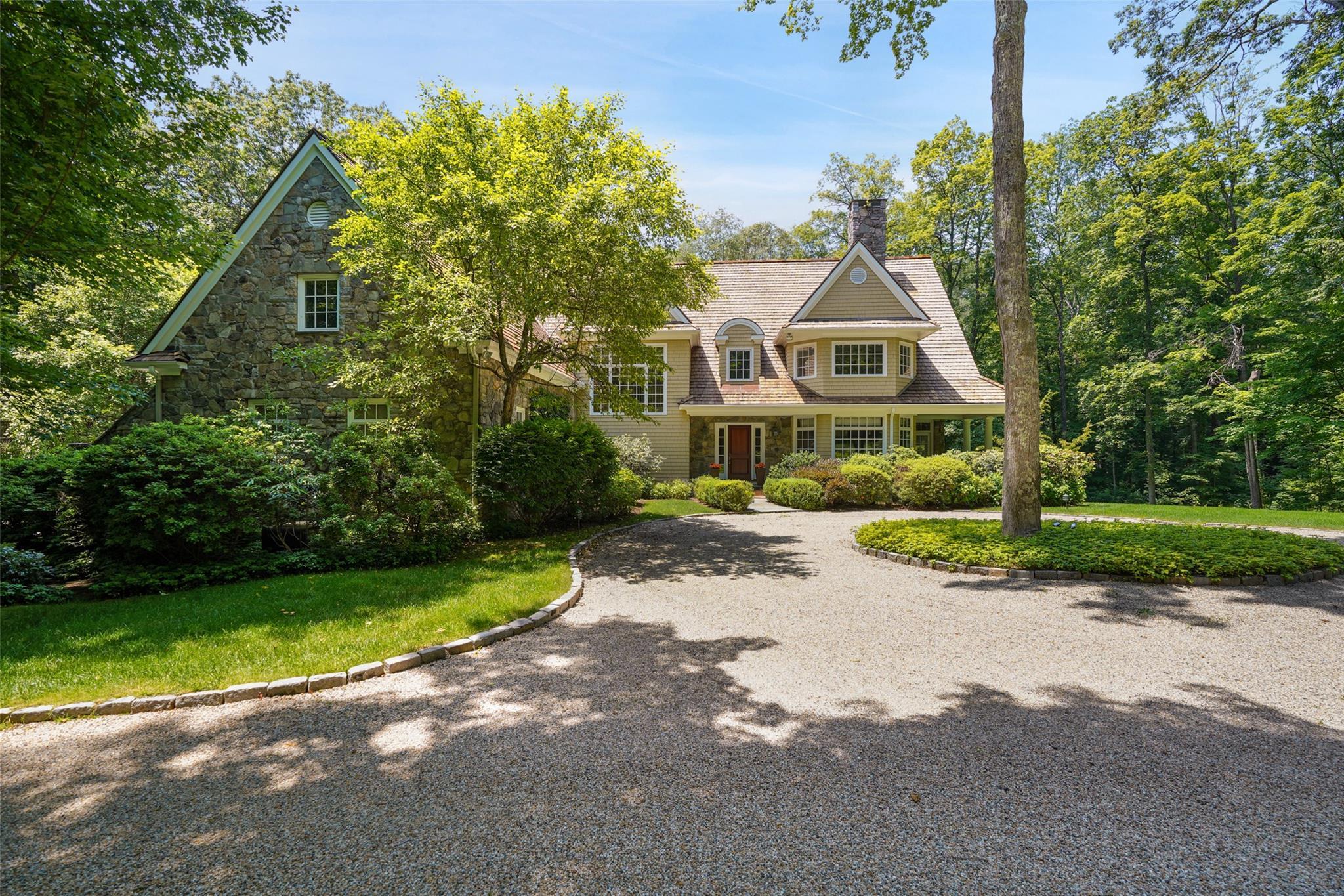 Single Family Stone Paddock  Westchester County, NY 10506, MLS-876022-27