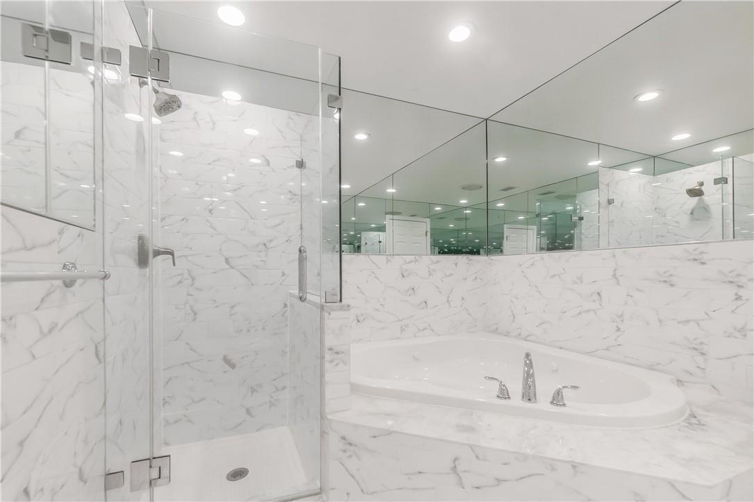 Condo Half Moon Bay  Westchester County, NY 10520, MLS-876026-12