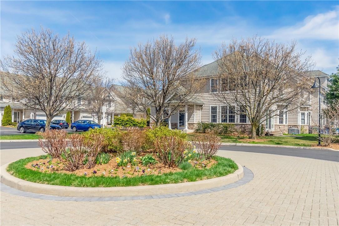 Condo Half Moon Bay  Westchester County, NY 10520, MLS-876026-21