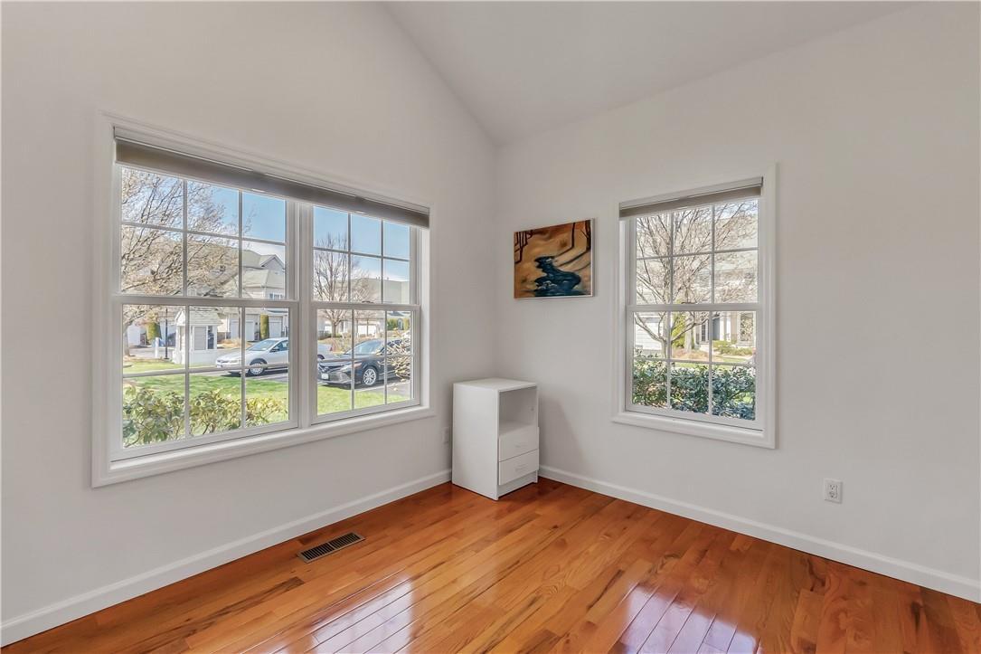 Condo Half Moon Bay  Westchester County, NY 10520, MLS-876026-8