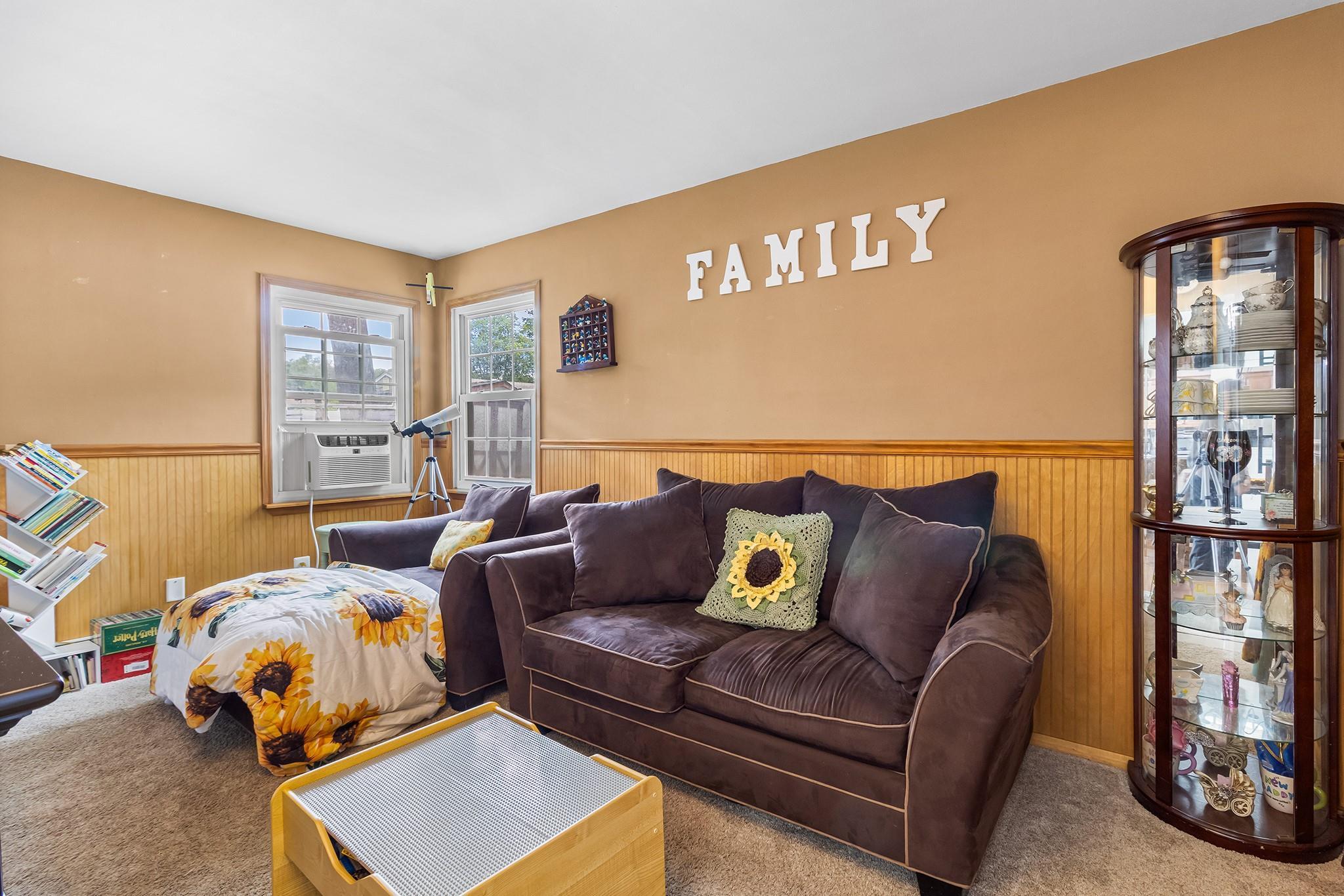 Single Family Lowell  Suffolk County, NY 11742, MLS-876034-6