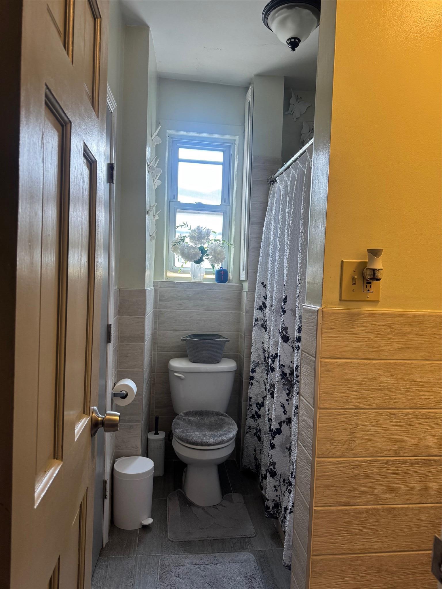 Single Family Palisade  Bronx, NY 10453, MLS-876041-10